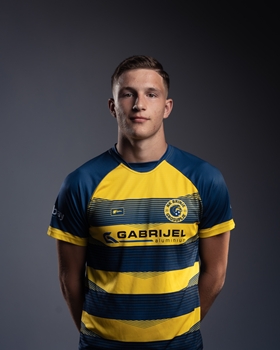 Obrambni igralec Mark Tomšič